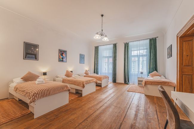 Velký apartmán na náměstí s výhledem na Bílou věž