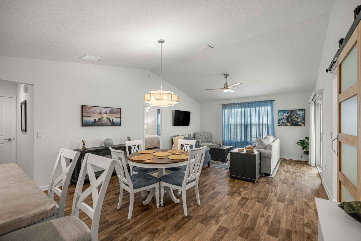 Coastal Cottage | Golf Cart & Near Sawgrass