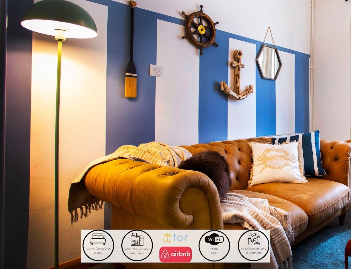 Barry 3BR House | Free Parking | Long-Term