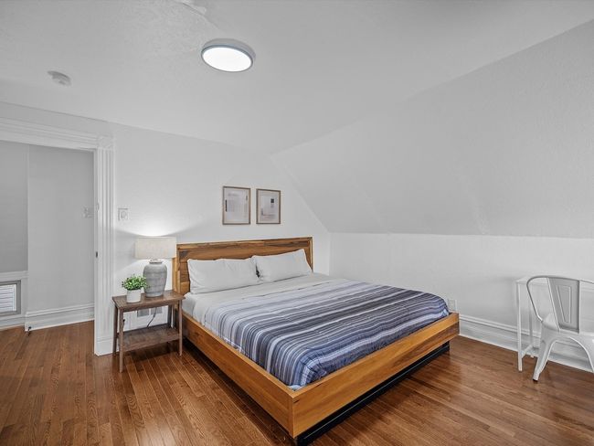 Shadyside/Central @3B Modern & Stylish Private Bdr