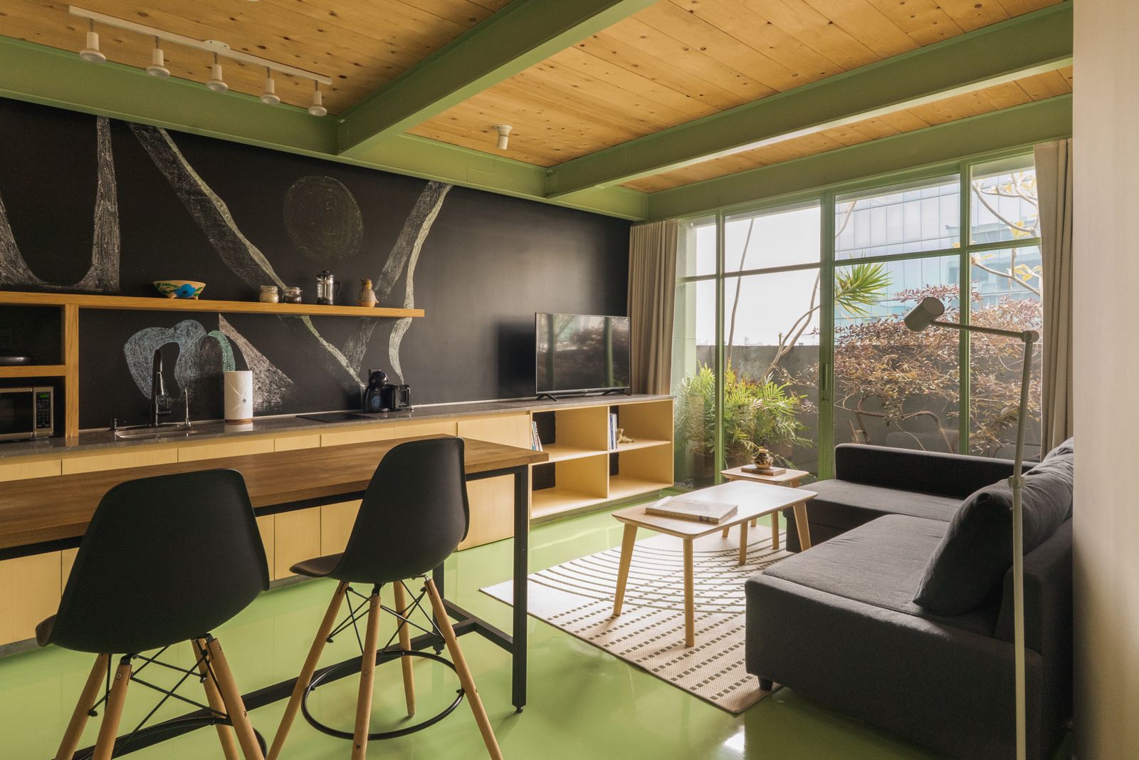 Loft - Green