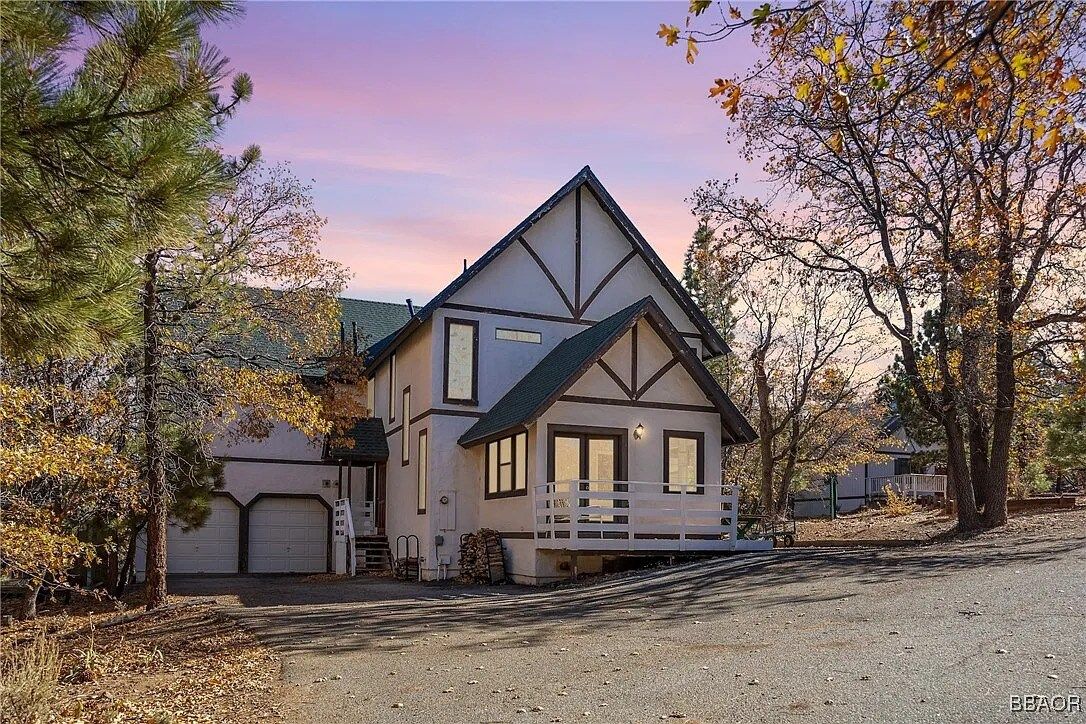 6BR on 7 Private Acres | Guest House | Game Room