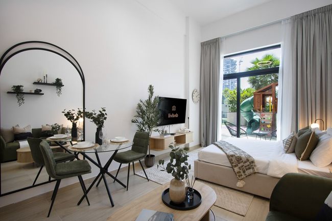 Brand New Stay | Low Floor with Pool, Gym Access