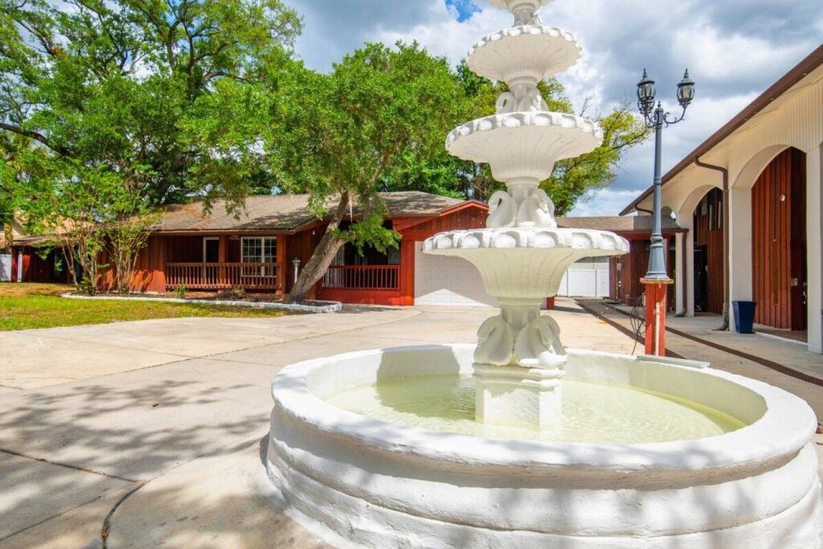 1651