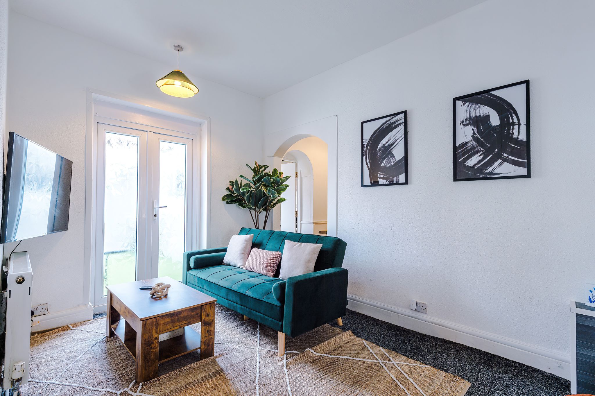 2 Bed apartment| sleeps up to 5|