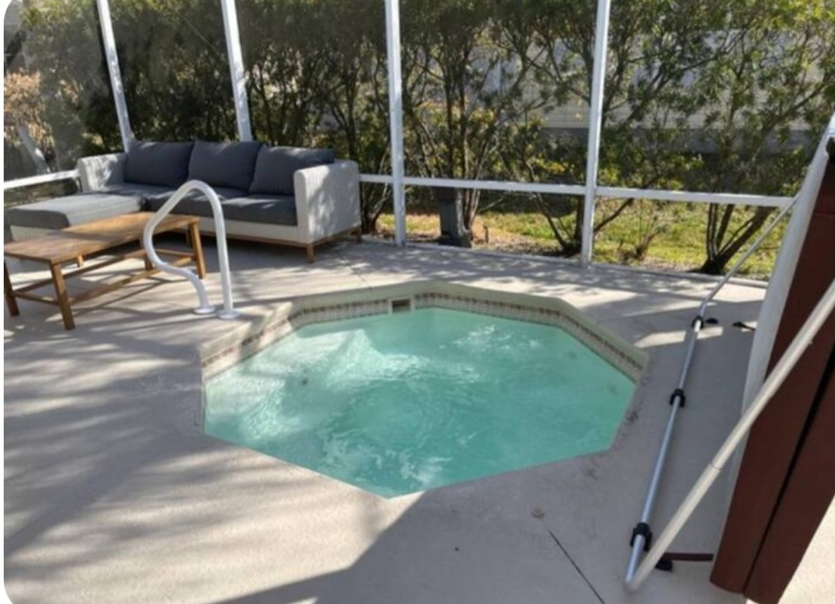 The Hot Tub Haven | Golf Cart & BBQ | Lake Sumter