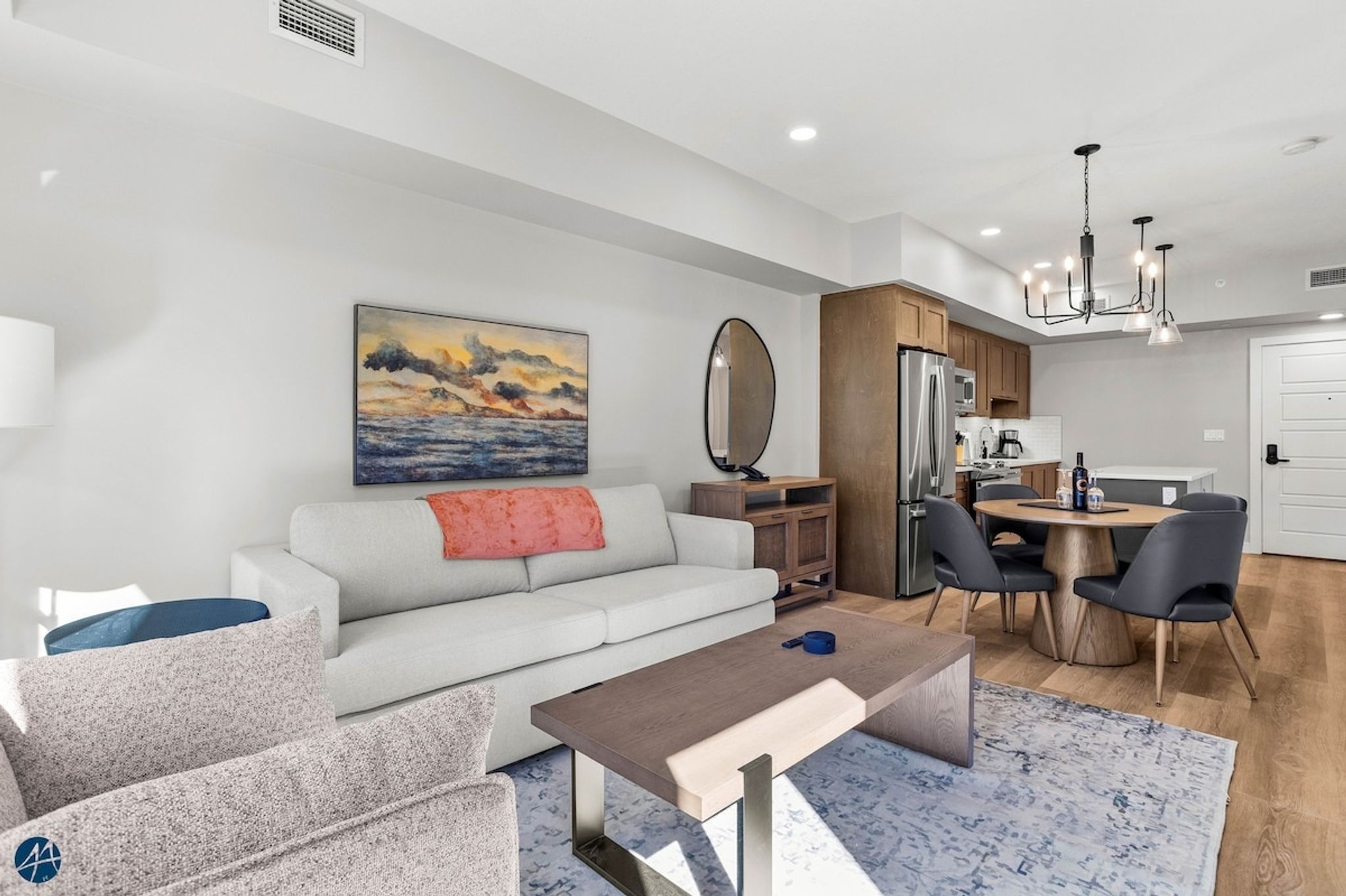 1 Bed/1 Bath Sparrowhawk-Top Floor/Courtyard