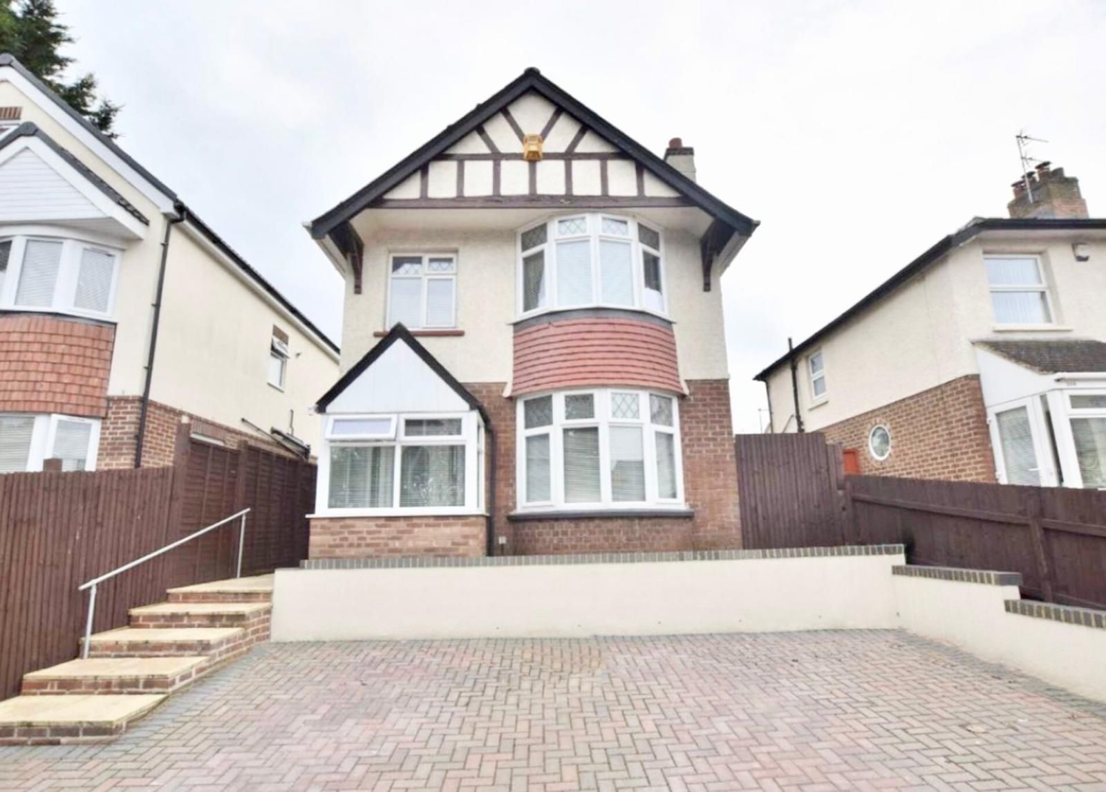 Central • 3 parking spaces • Fast Wi-Fi • Sleeps 7