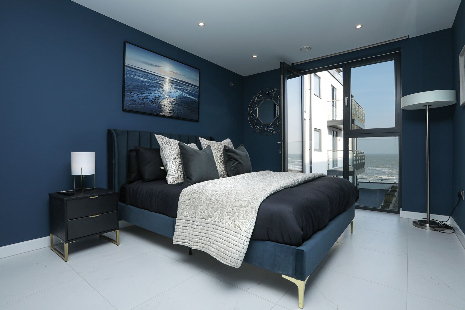 Beach Haven | Sea Views | Balcony | Free Parking