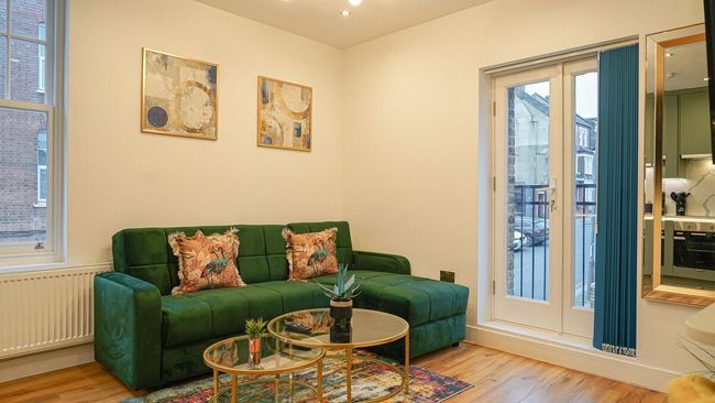 Central London Clapham Junction Flat