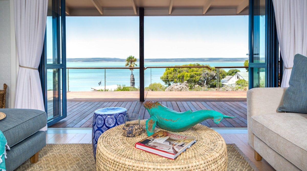 Whalesong Beach Cottage