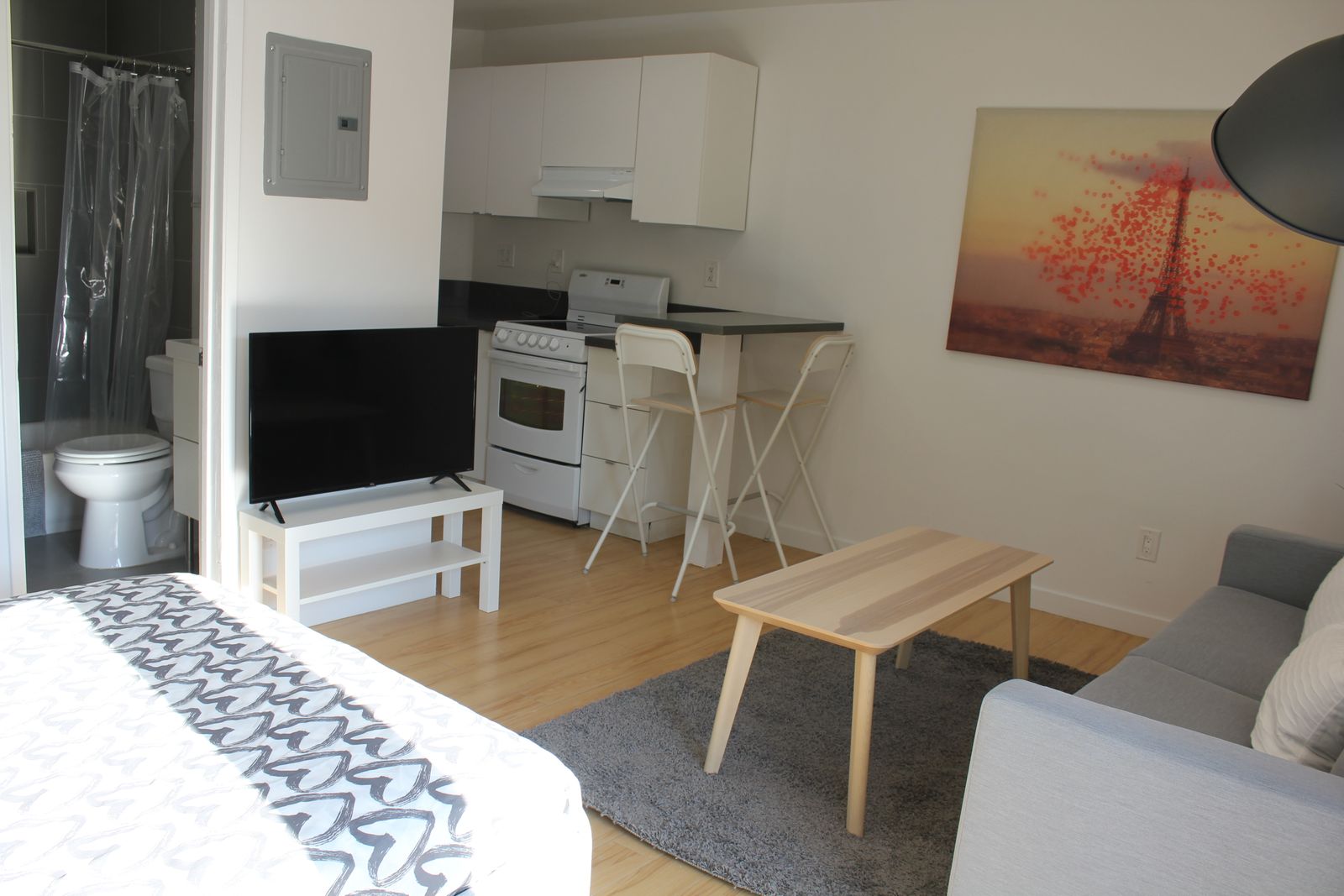 Studio Apartment in Sawtelle by Just Bring Your Toothbrush