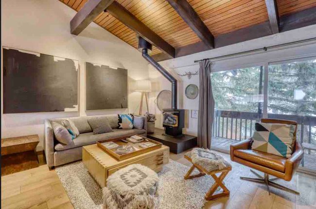 Updated Pet Friendly Slope Side 2BD 2BA Condo