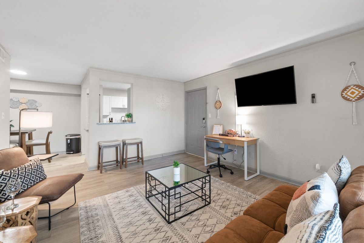 Boho Chic 2bedroom walking distance to the Battery