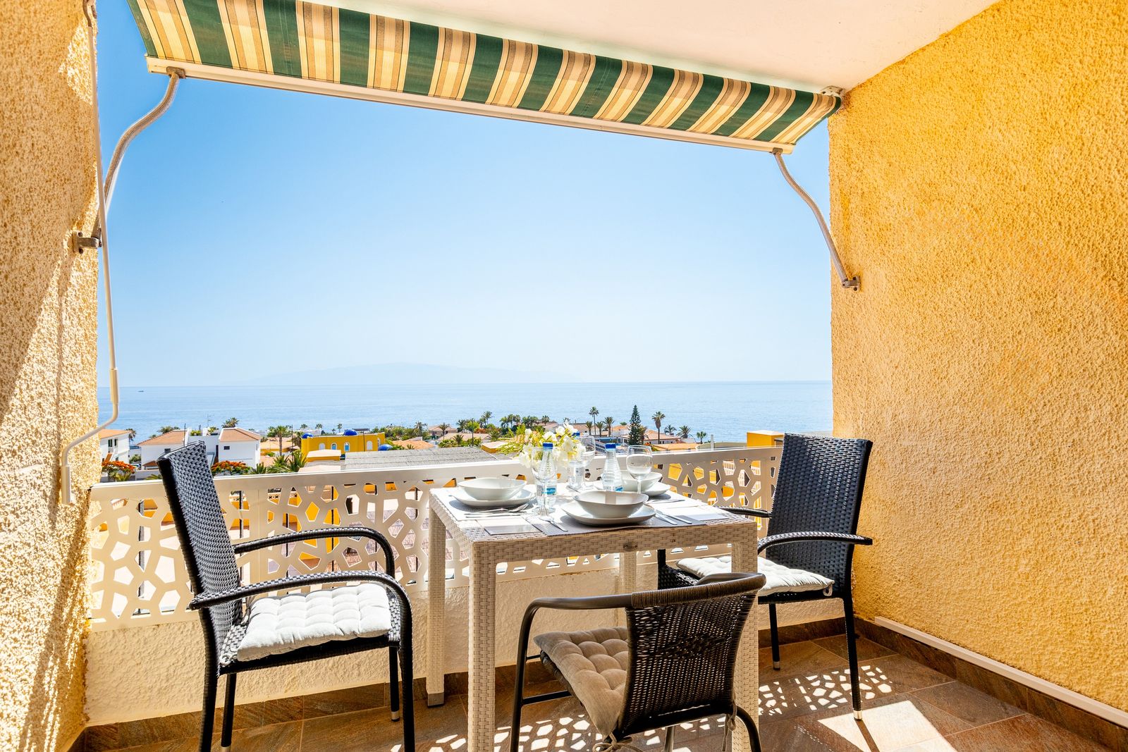 Playa del Sol studio