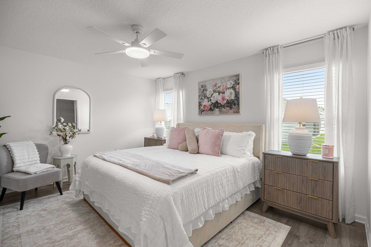 Luxe 3BR | Long & Short Stays l Walk to Eastport — photo 3