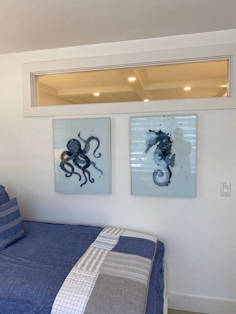 Luxury 2-Bed Condo Steps to Naples Beach & Downtown — photo 15