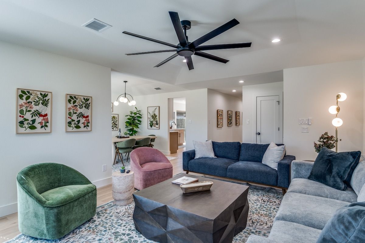 La Fleur Chateau 4B 2B Duplex KING Pet Friendly