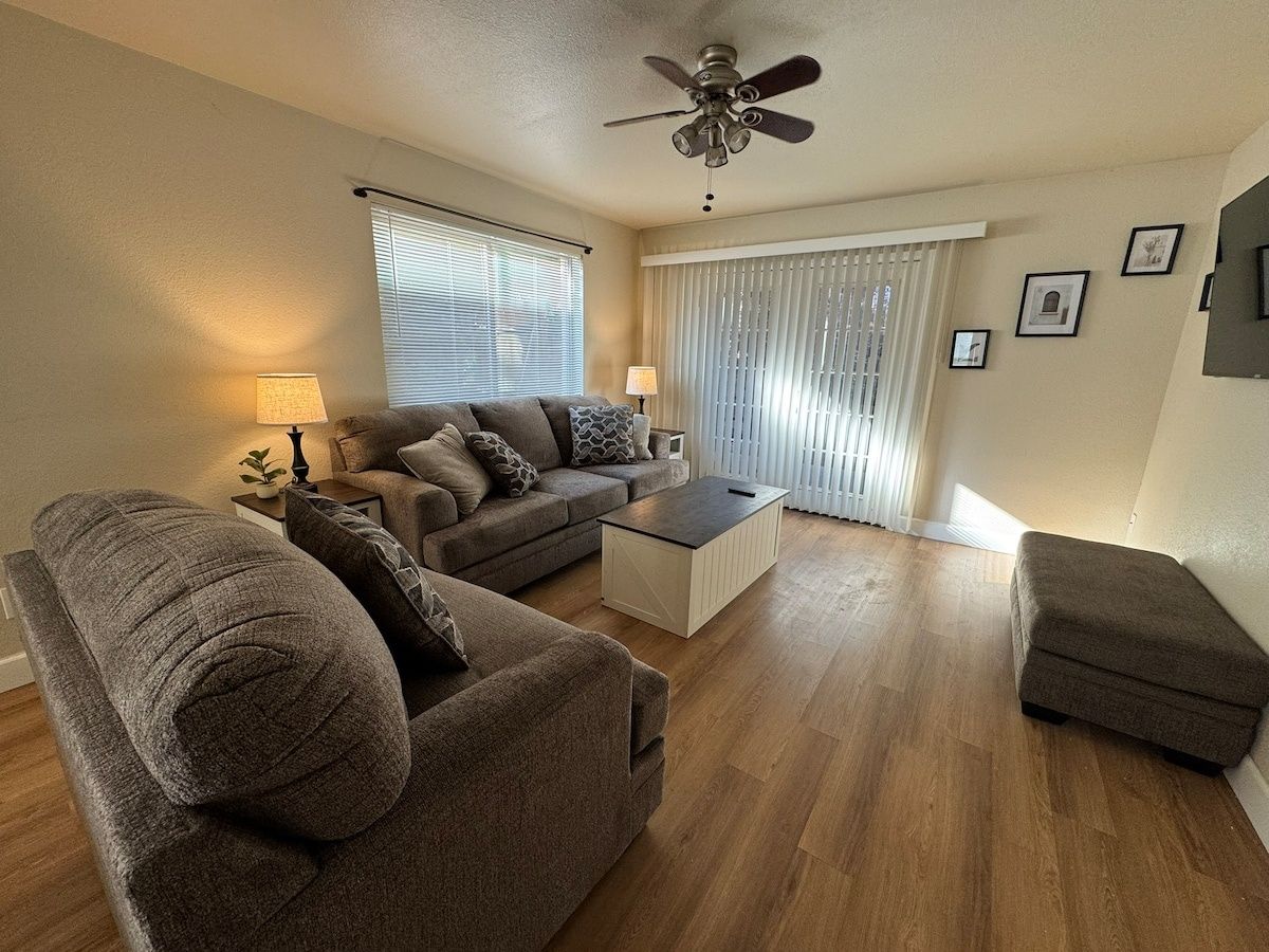 5 Bell Rock Villas 2BR Condo w/ Red Rock Views