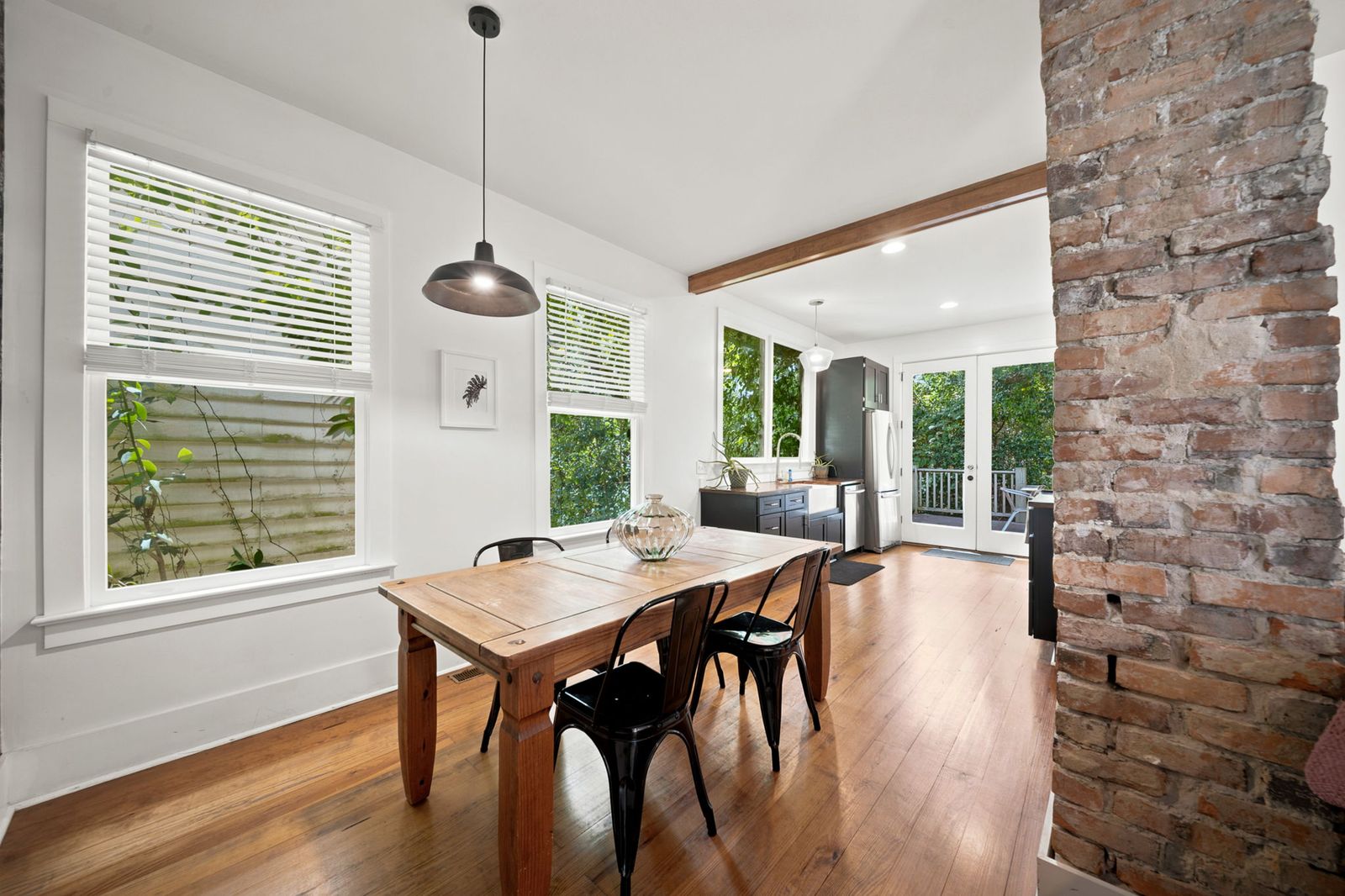 Boho Bungalow - Downtown - Free Parking