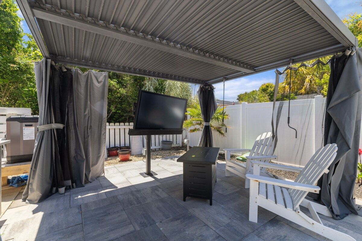 Saltwater Social - Pool | Hot Tub | Golf Cart