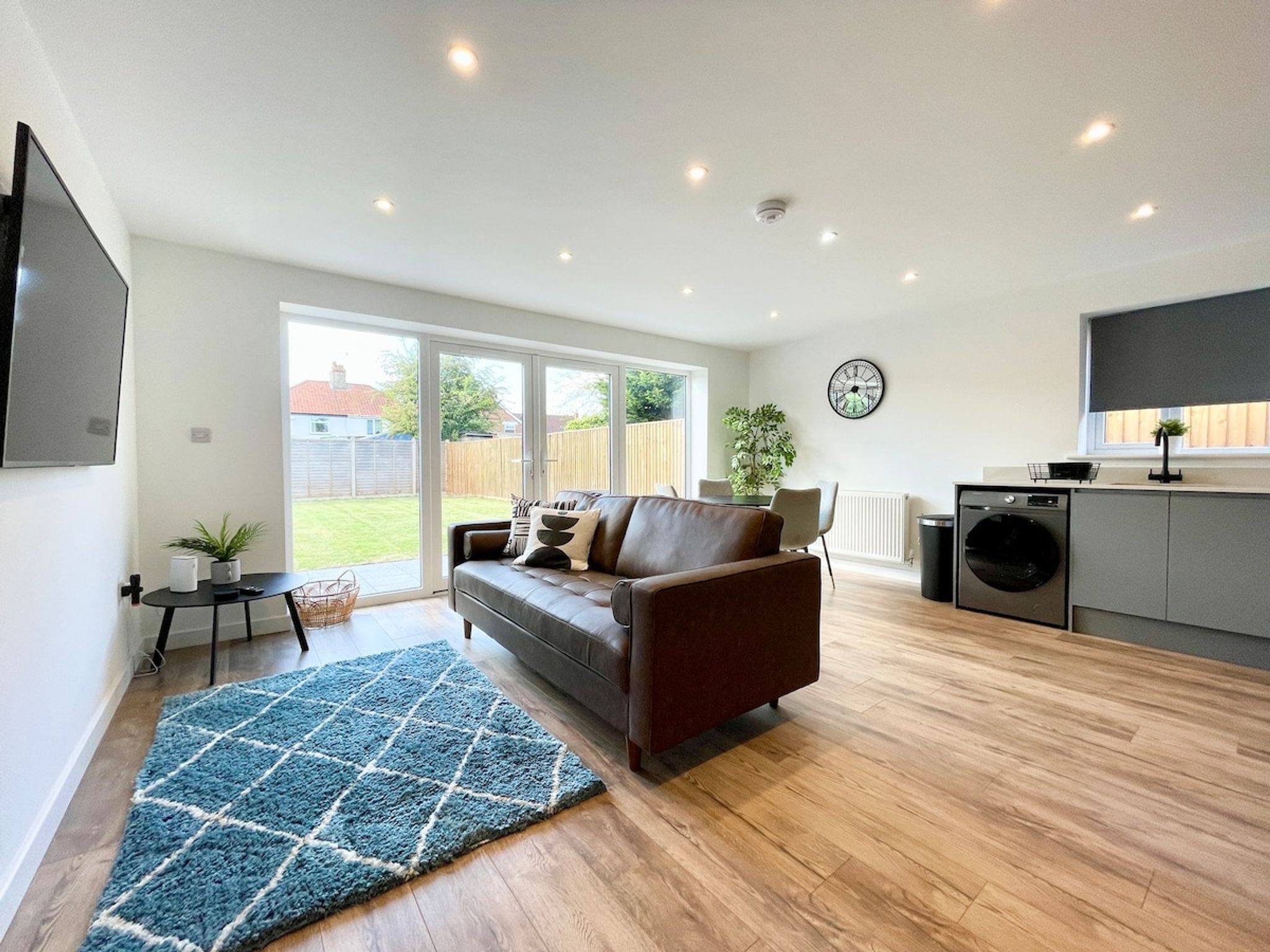 NEW Bungalow • Central • Plenty of Parking • Wi-Fi