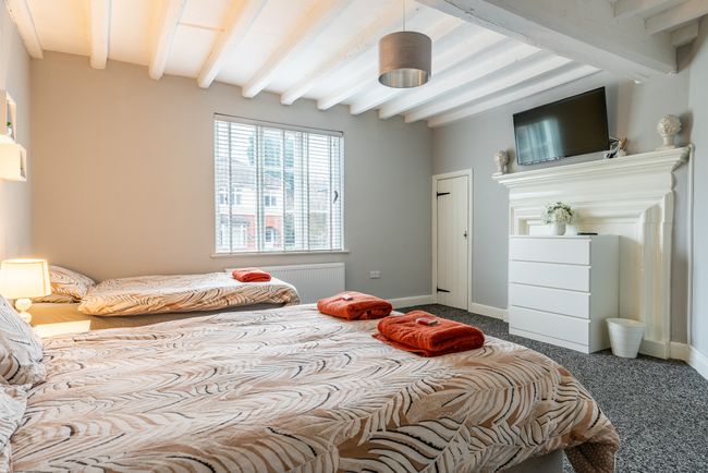 Bedroom 7 Family Room