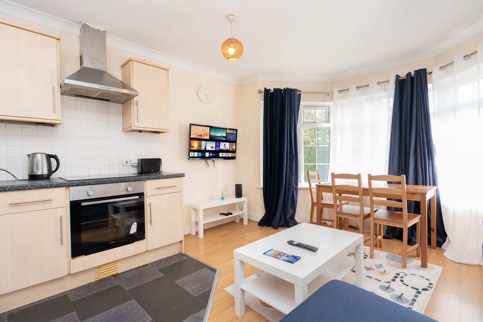 3-Bedroom Crew Lodge with free on-site parking