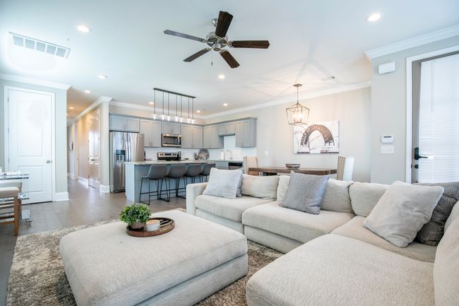 The Delta Retreat 4 BDRM  by VelvetDitchVillas