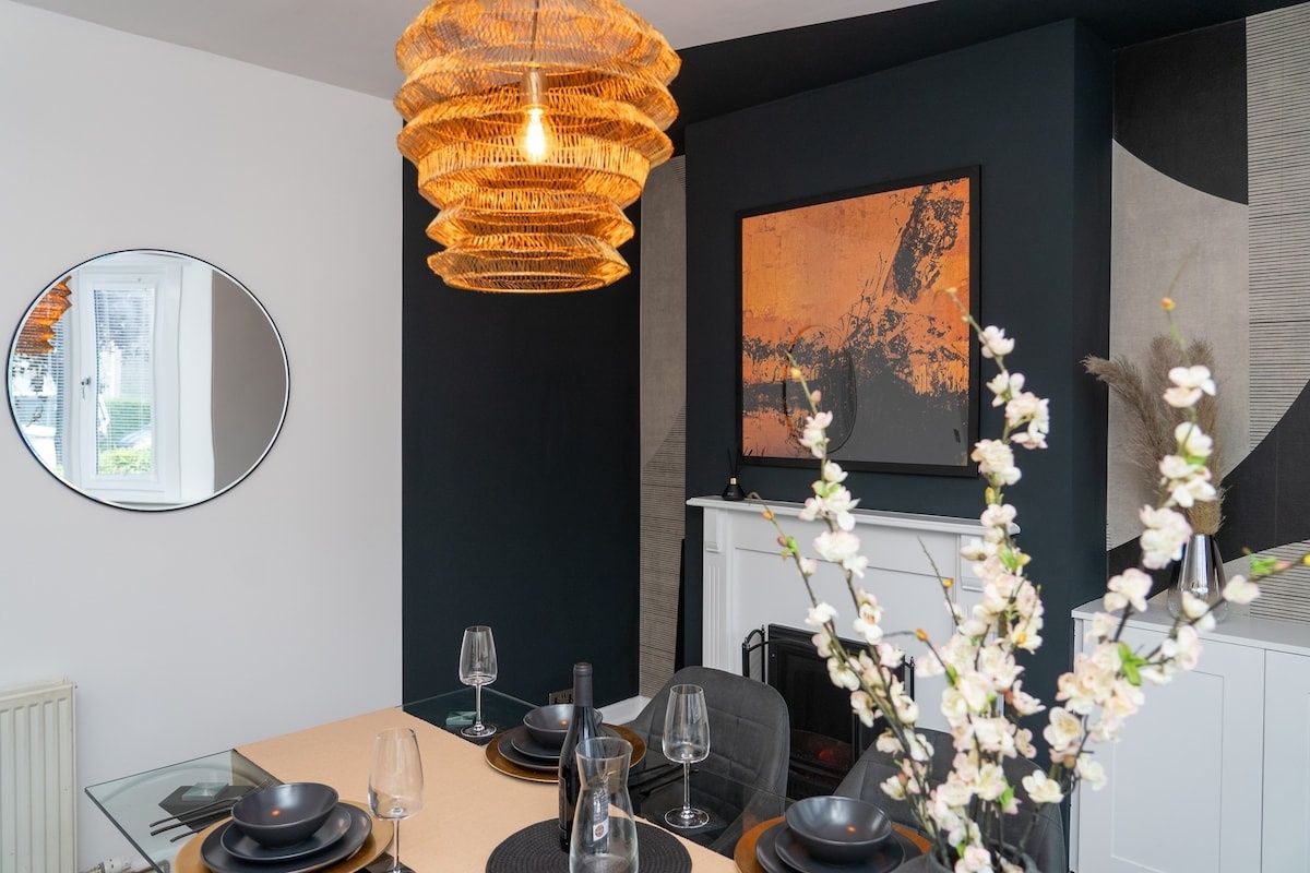 Boutique West-End Living | Bicocca Stays