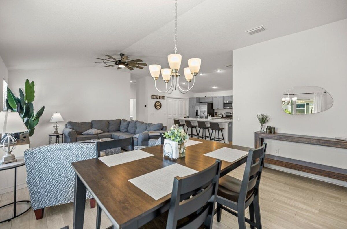 The Eastport Escape | New 3BR | King + Golf Cart — photo 2