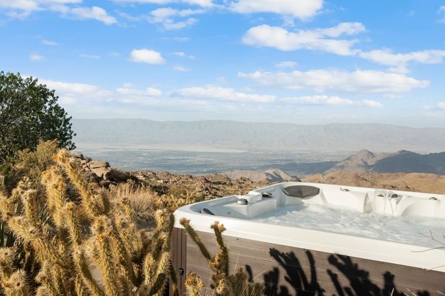 BaseCamp74 - Unforgettable Views, 77 Private Acres
