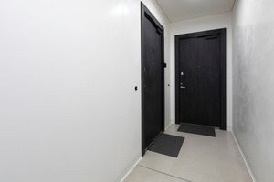 1760433853