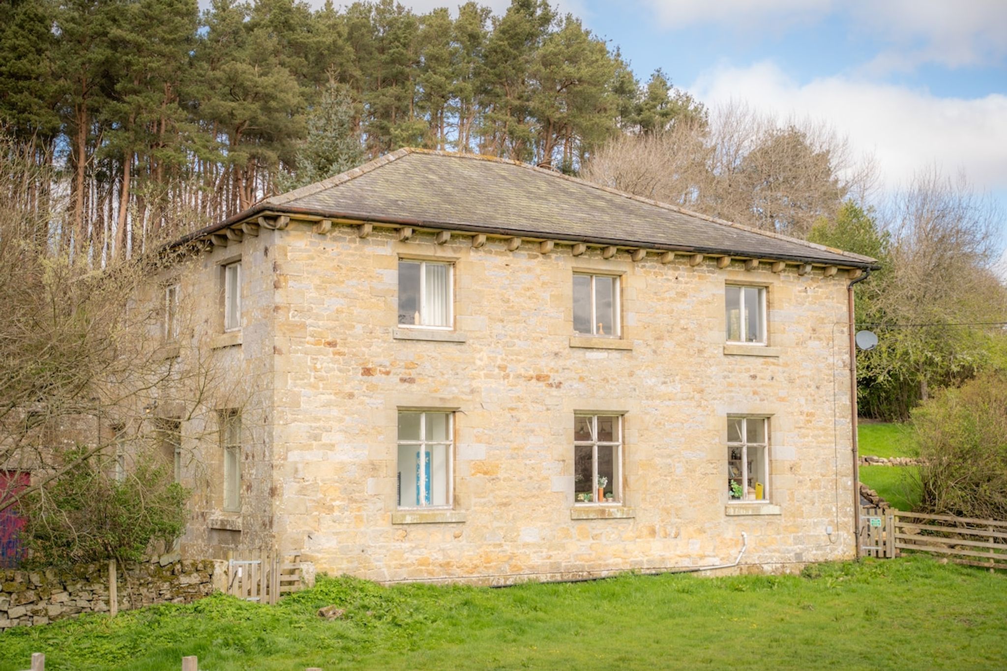 Stunning Converted Church Near Rothbury & Cragside