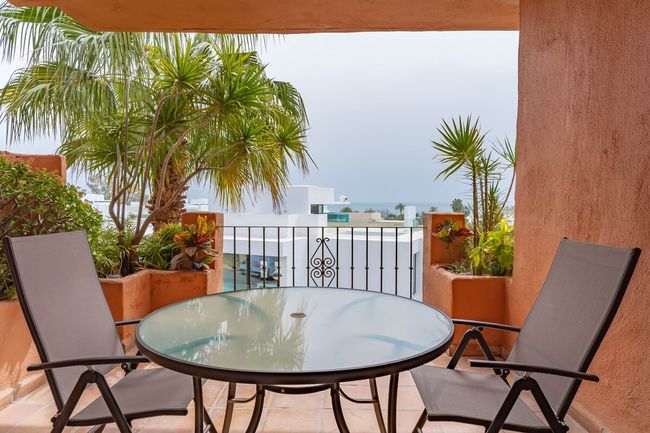 2 bedroom apartment Oasis Marbella-Oceanwiev