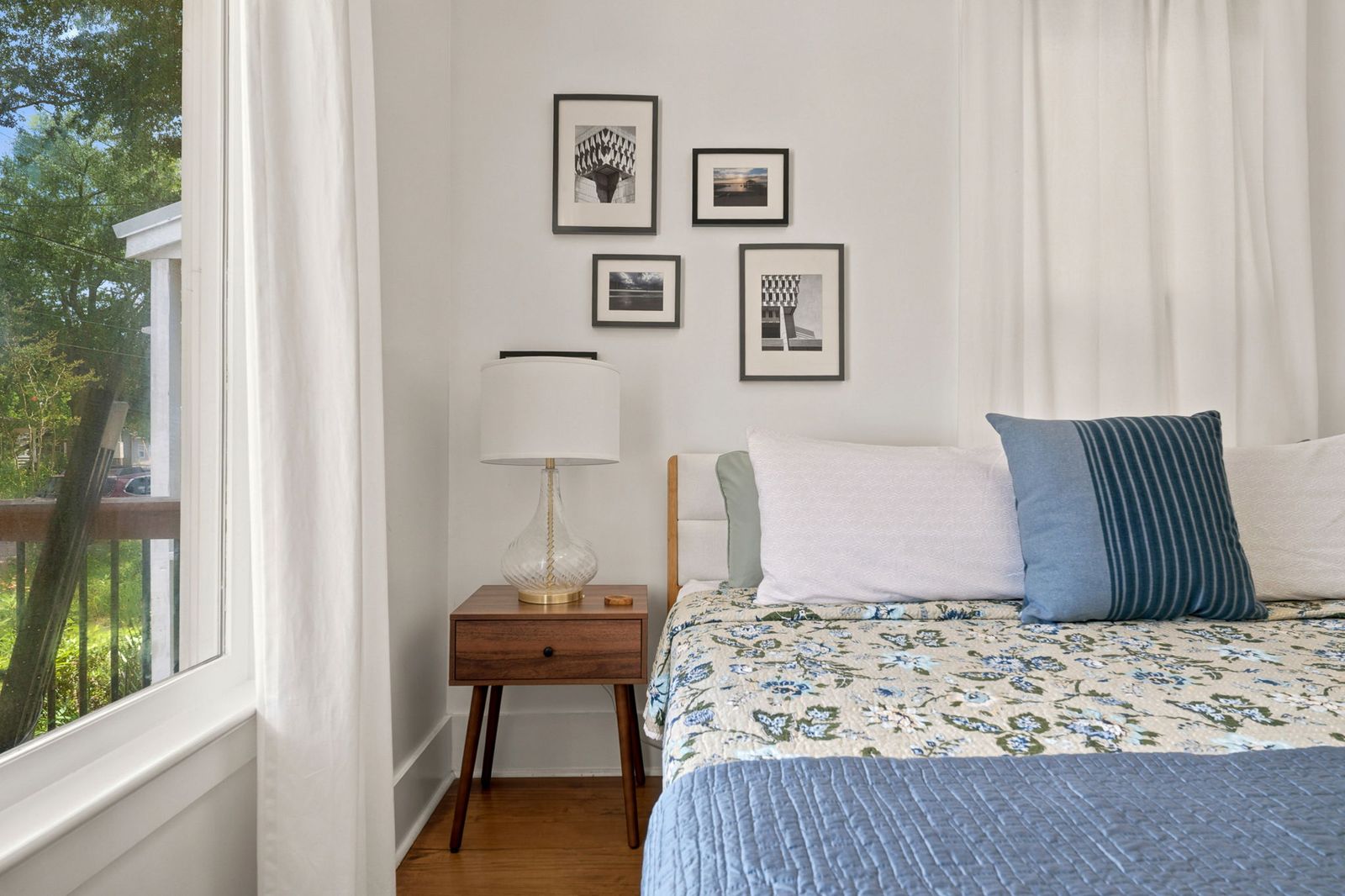 Boho Bungalow - Downtown - Free Parking