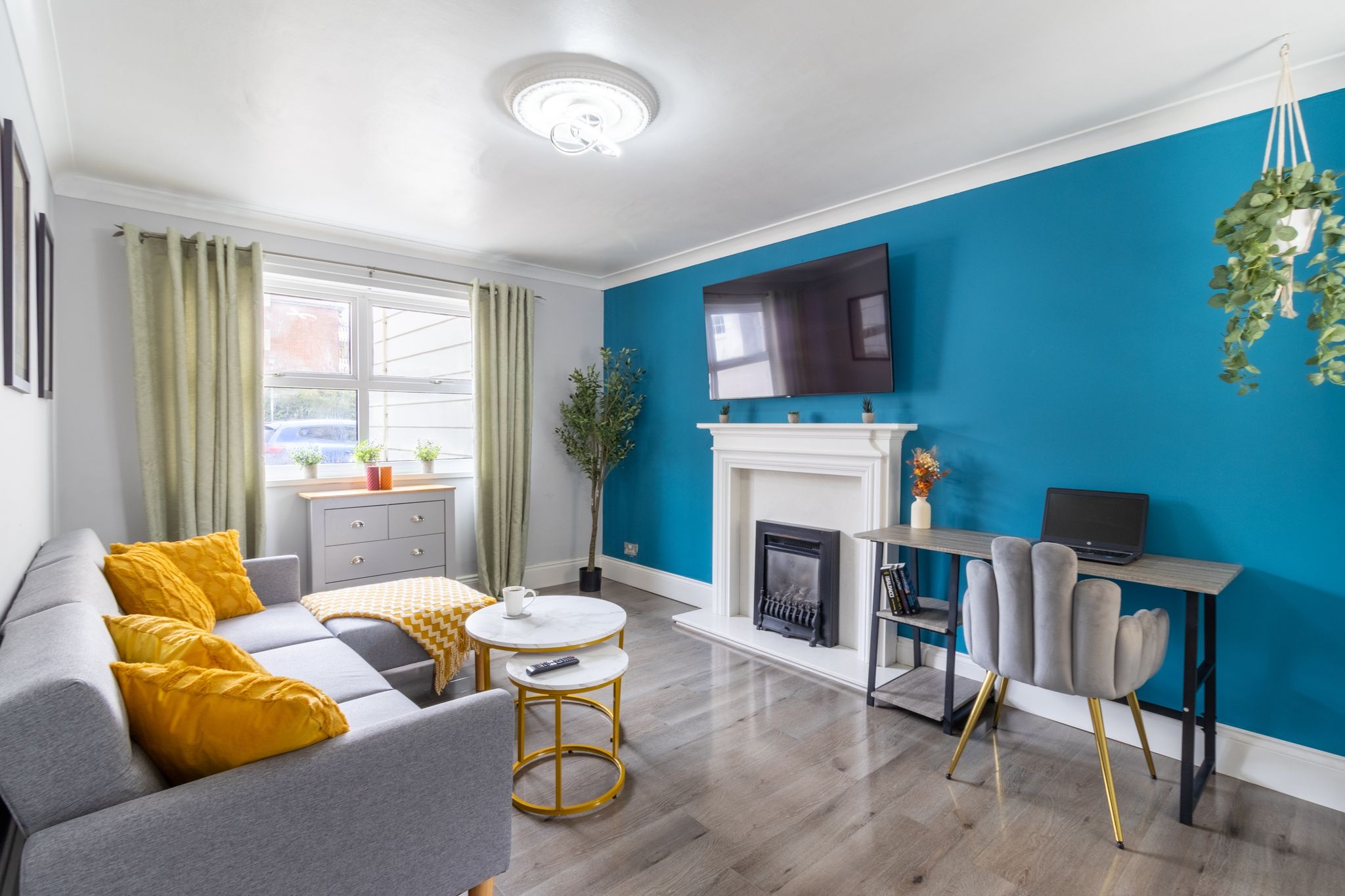 Open Mind Property - Gunwharf Quays 4 Beds Parking