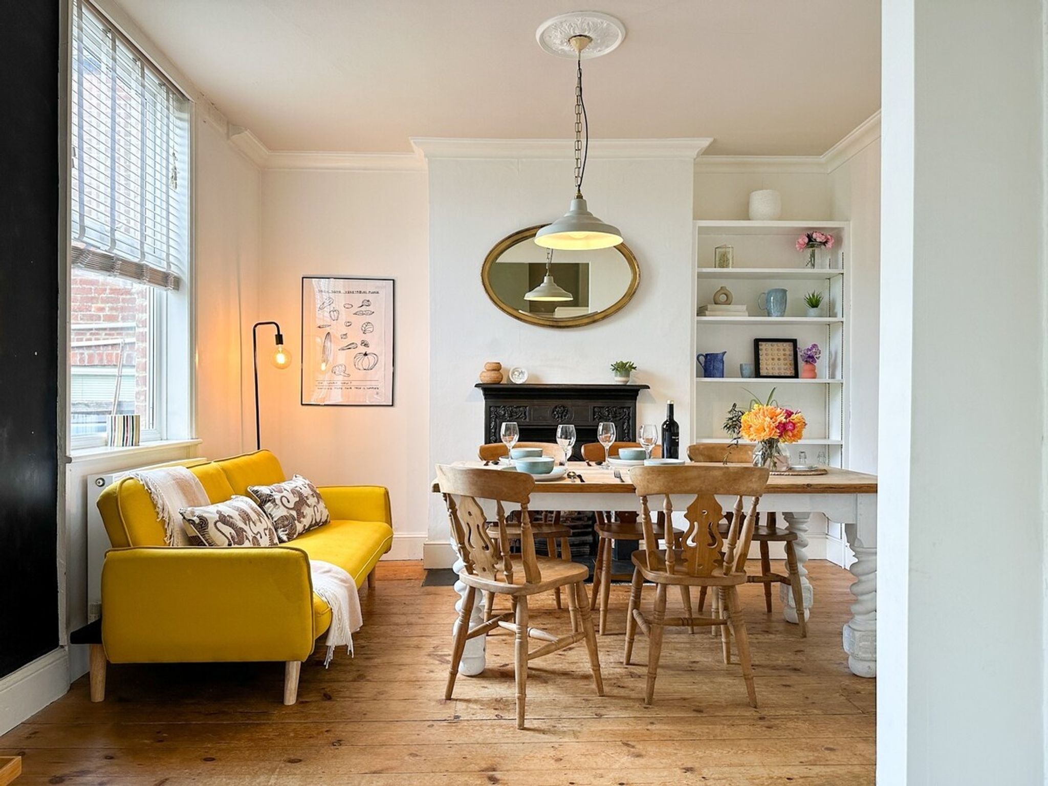 NEW The Nunnery - Stunning 3 Bed Home with Parking