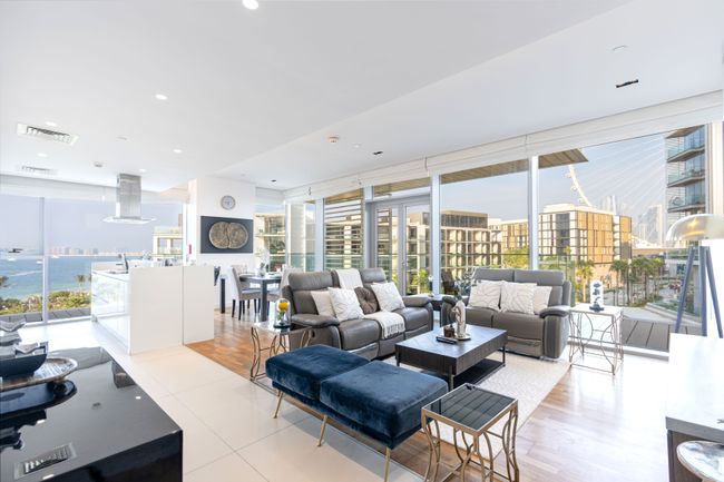 Bluewaters 2B | Iconic Ain Dubai and Sea View