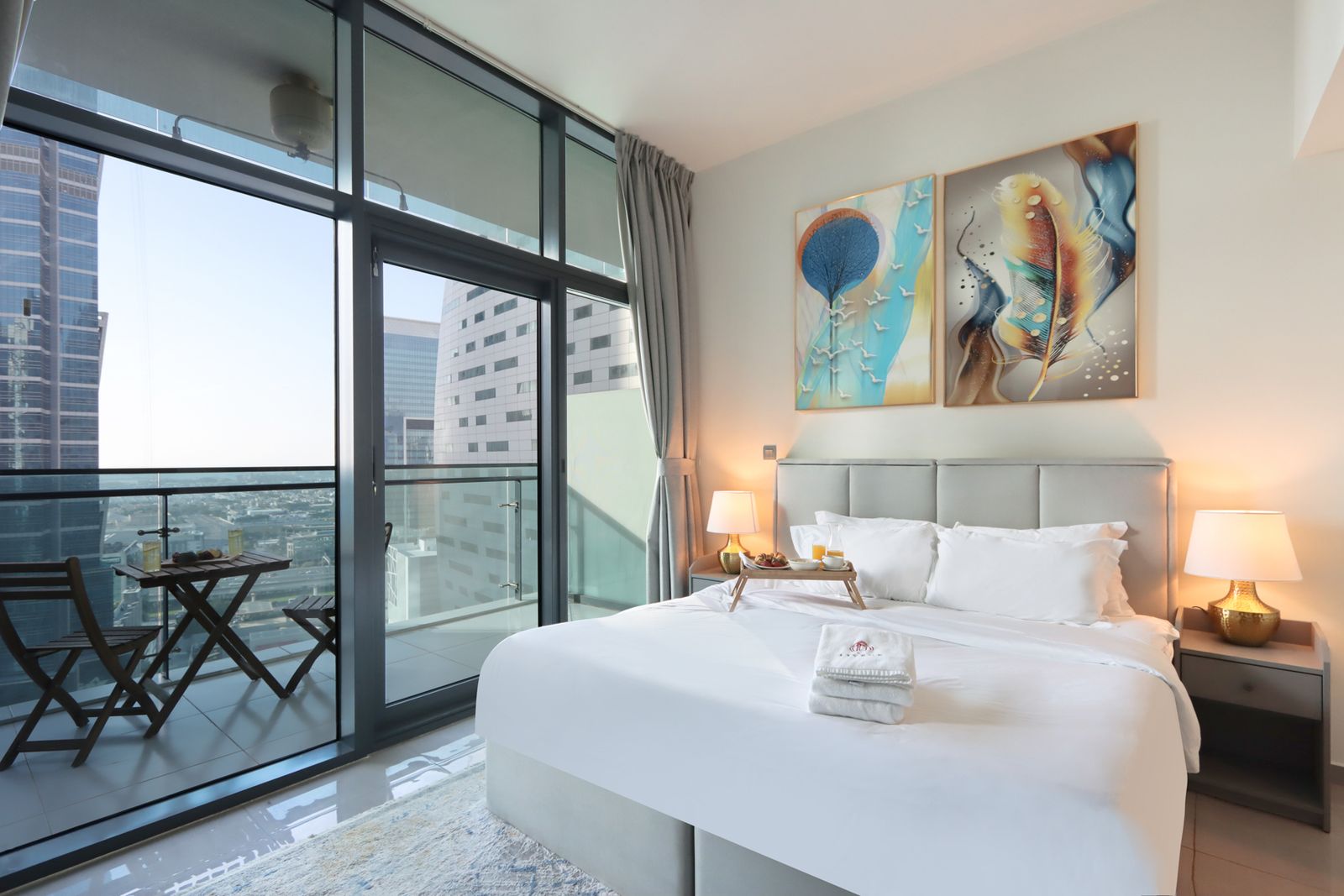 Livbnb Suites - Bright 1 BR Suite in Merano Tower