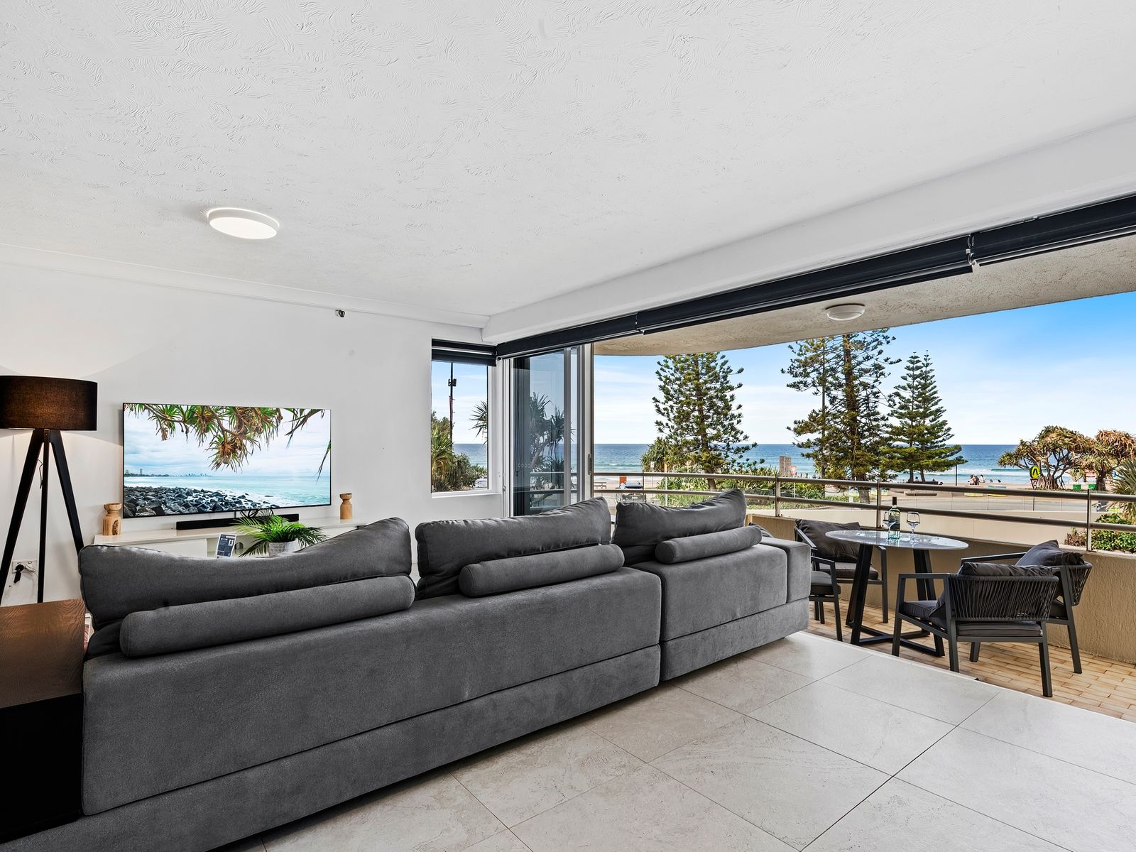 Beachfront Escape Zenith - Ocean Views, Pool, Spa