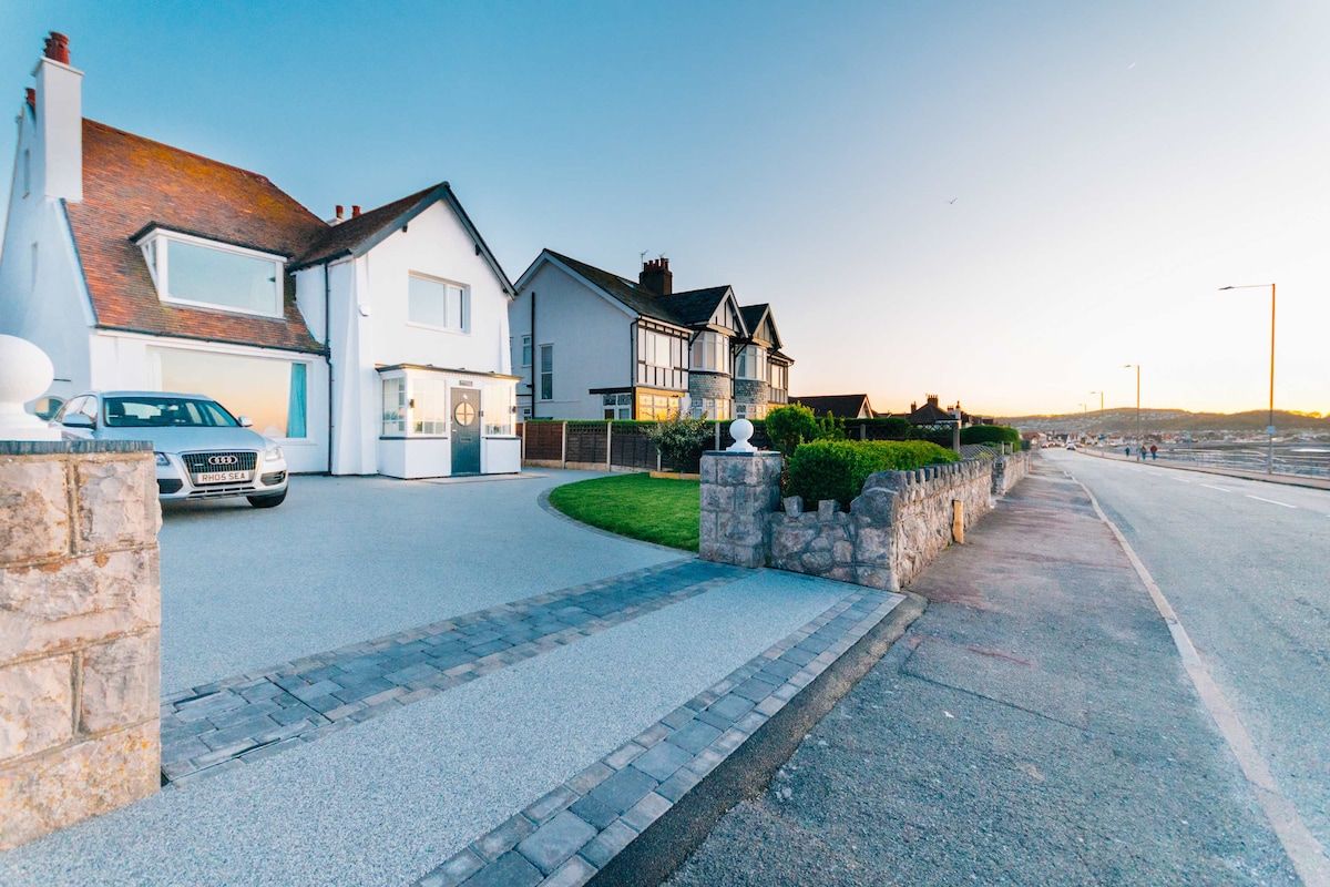 Seafront Family home with Ground floor bedroom