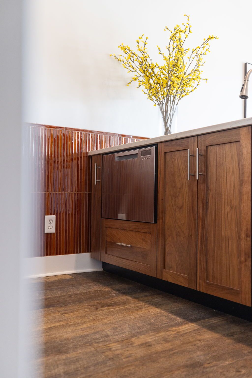 The Lantern Loft - Luxury Riverfront Downtown