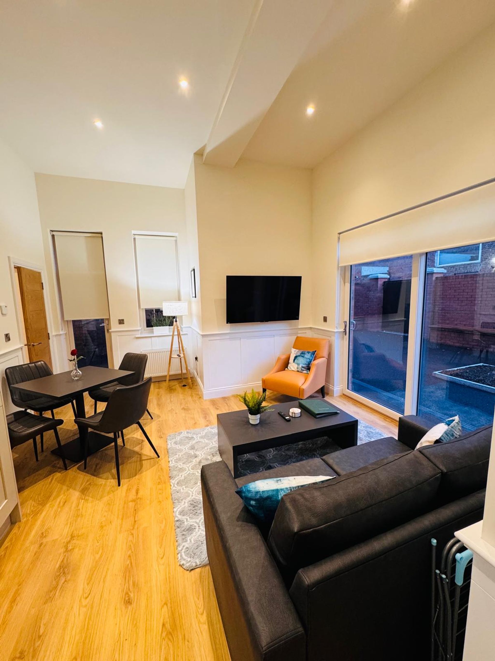 P5 · 1-Bed Near Ormeau Rd • Walk Everywhere