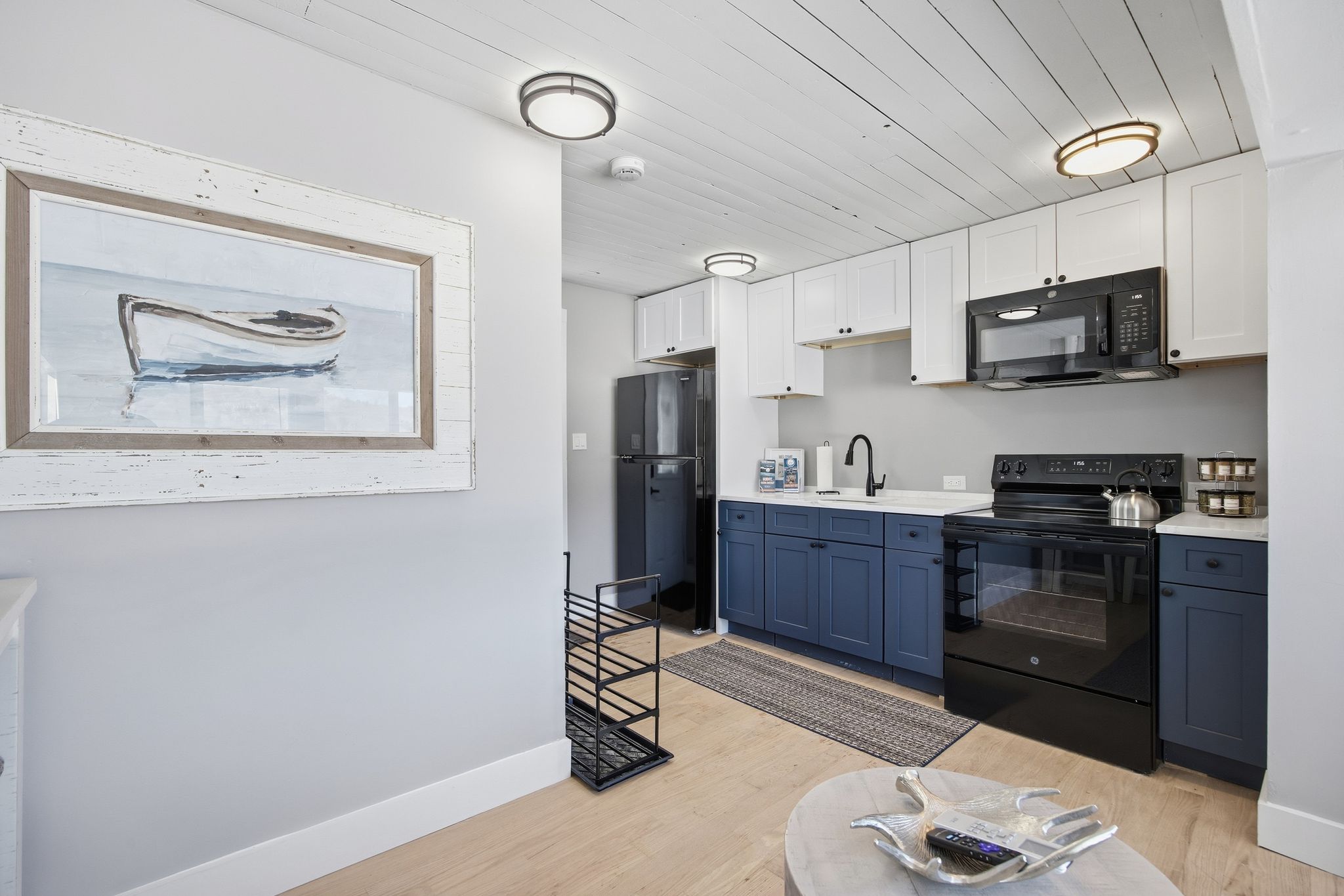 Siena/Naples  2 units Sleeps 8 with Dock