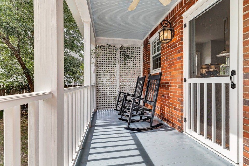 Ebert-Artis Cottage - Heart of Downtown