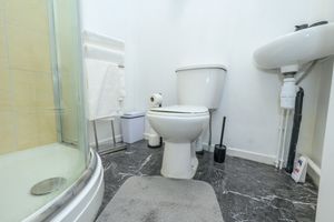 1750766326