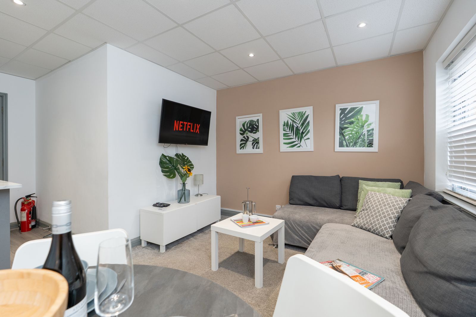 Open Mind Property – 2BR Flat | Commercial Road