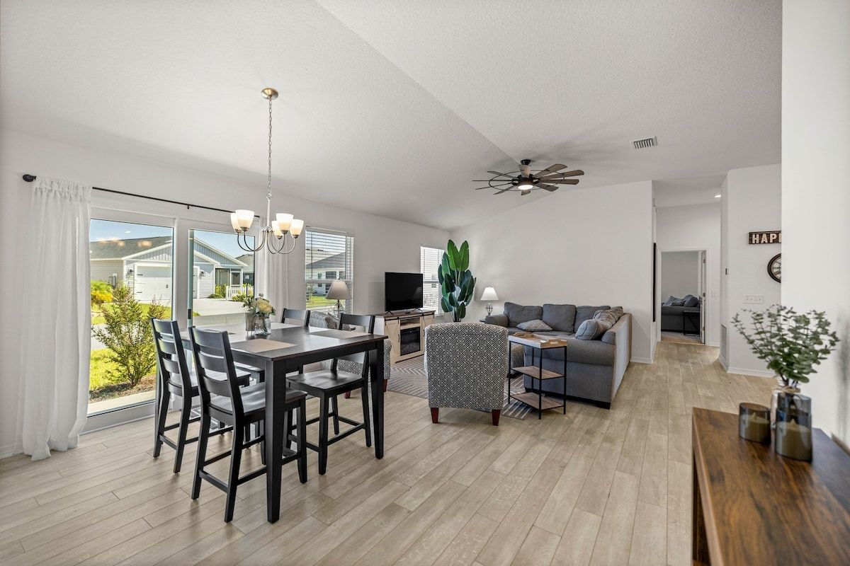 The Eastport Escape | New 3BR | King + Golf Cart — photo 8