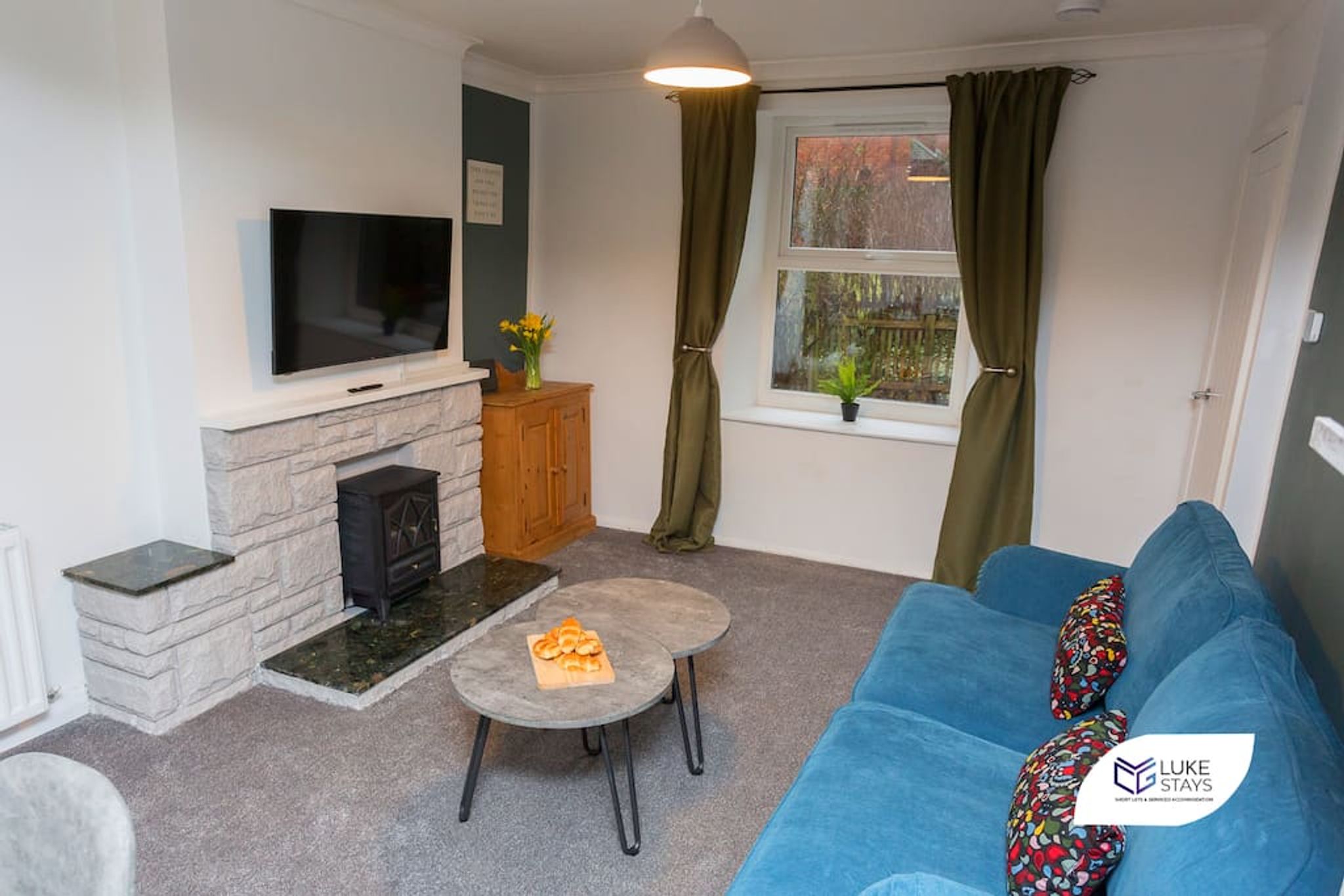 Luke Stays - Good Station Cottages